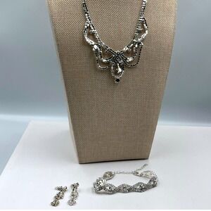 VTG Rhinestone Jewelry Set: V-Shape Necklace, Infinity Bracelet, Drop Earrings
